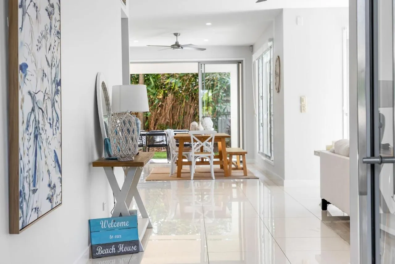 Mount Coolum Family Friendly Beach House Yaroomba Сasa de vacaciones