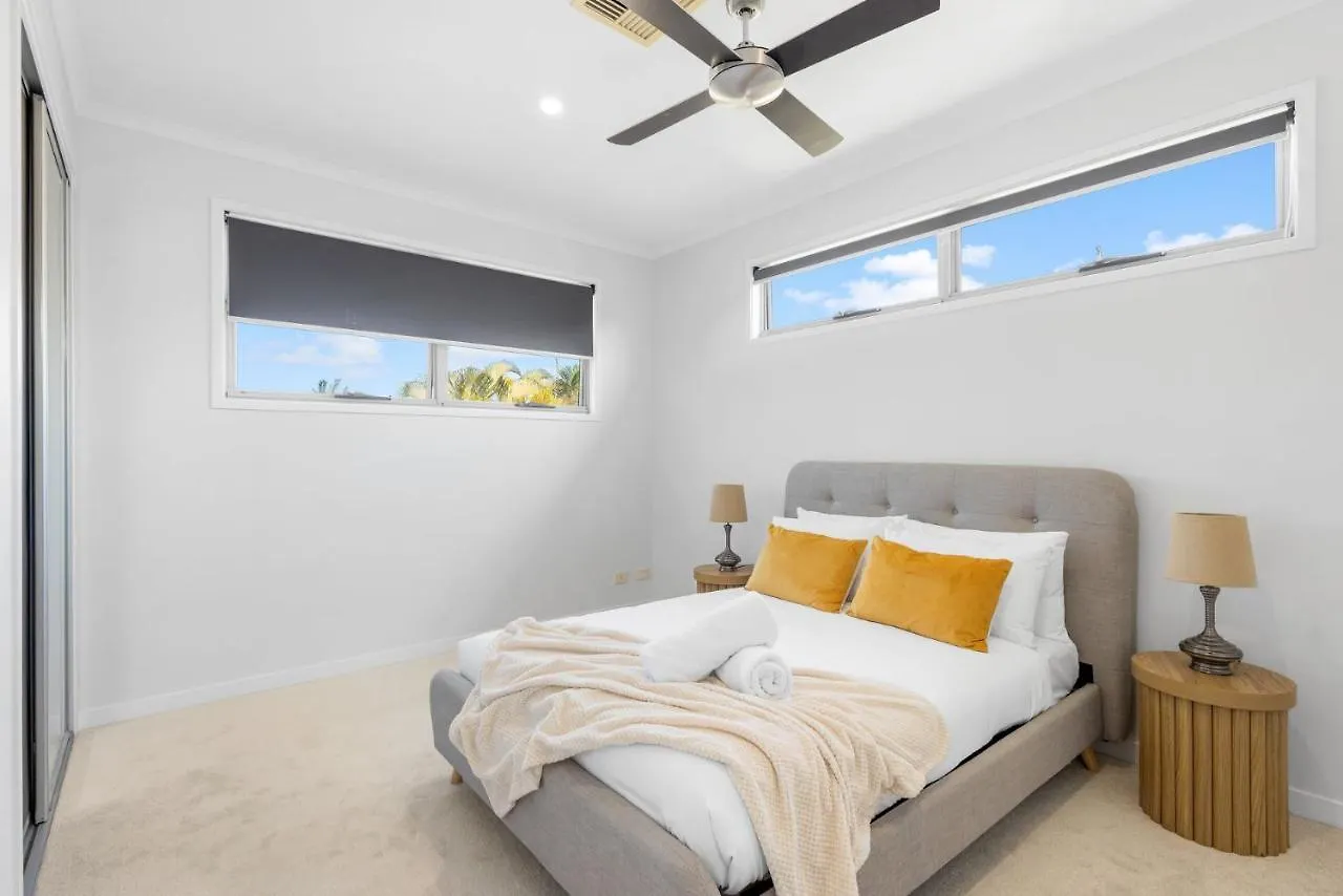 Mount Coolum Family Friendly Beach House Yaroomba 0*,  Australia